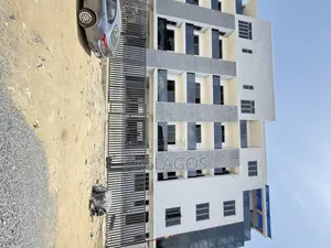 2bdrm Apartment in Lekki Phase 1 for sale