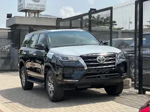 New Toyota Fortuner 2025 Black