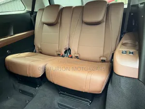 New Mercedes-Benz GLS-Class 2025 Black