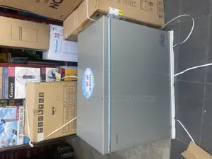 Photo - Aeon 300litters Chest Freezer