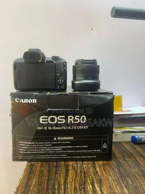Canon Eos R50 Lens 18-45