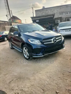 Mercedes-Benz GLE-Class GLE 350 2018 Blue