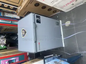 Photo - Scanfrosts 150litters Chest Freezer
