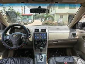 Toyota Corolla 2010 Black