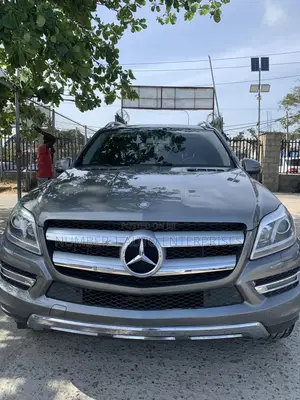Mercedes-Benz GL-Class GL450 4MATIC 4dr SUV AWD (4.7L 8cyl Turbo 7A)