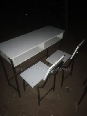 Double Table and Seat
