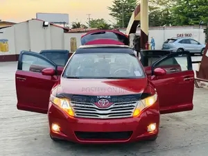 Toyota Venza V6 2011 Red