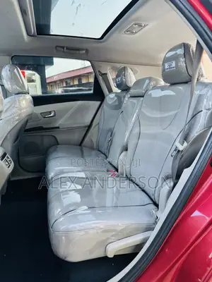 Toyota Venza V6 2011 Red