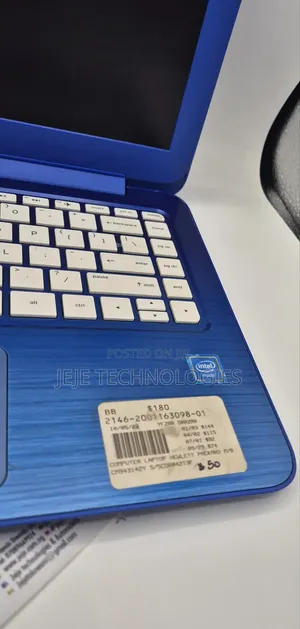 Laptop HP Stream Laptop 2GB Intel Celeron SSD 32GB