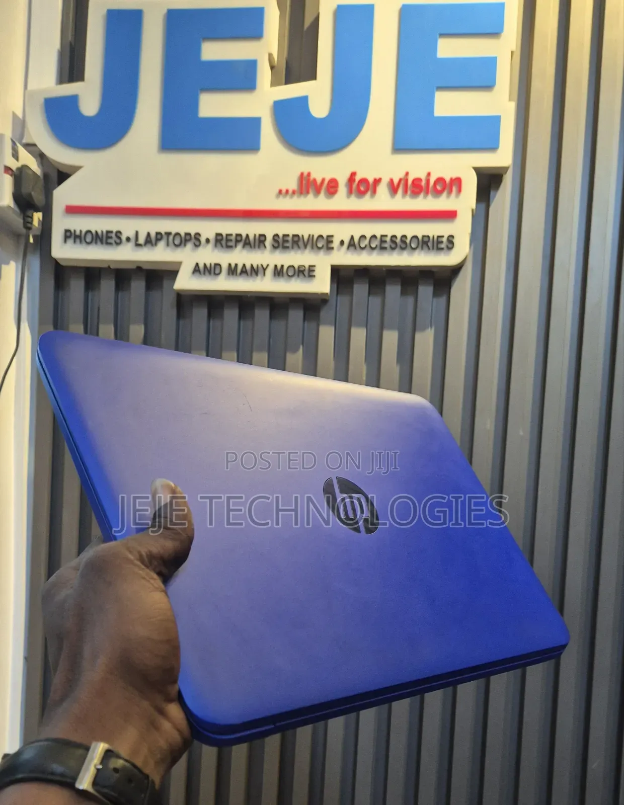 Laptop HP Stream Laptop 2GB Intel Celeron SSD 32GB