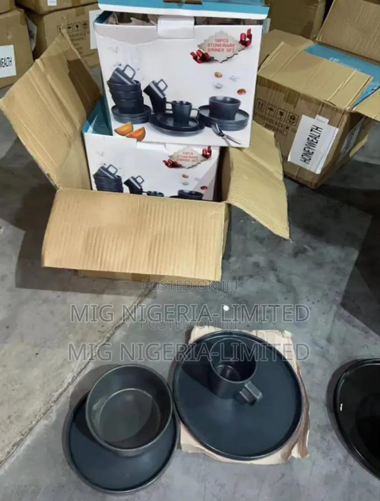 16pc Stoneware Dinner Sets