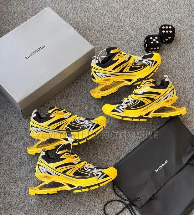 シューズ BALENCIAGA Xpander Balenciaga X-pander Sneaker | Saks Fifth Avenue