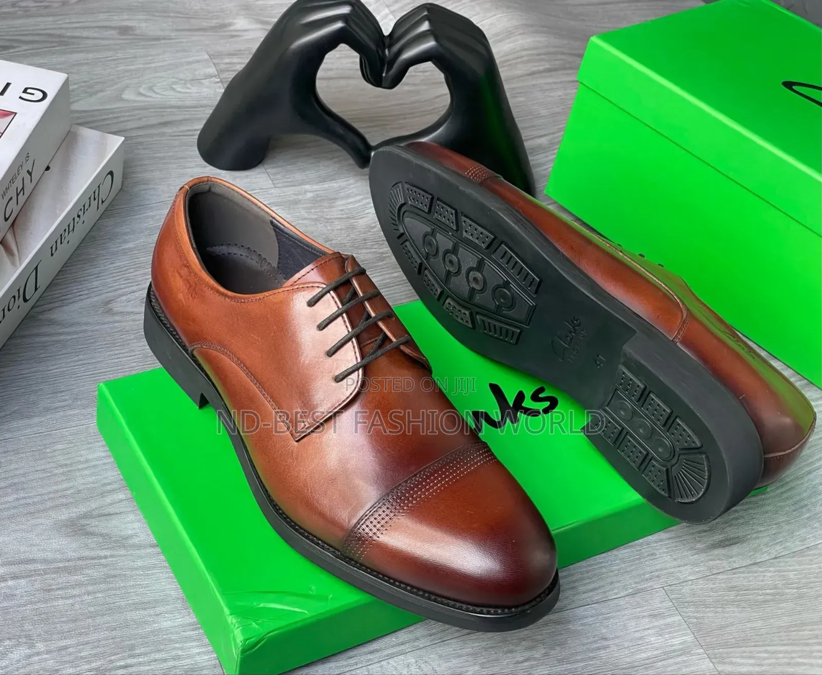 Lace Up Clark Shoes
