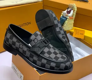 Luxury Men's Louise Vittuon Flat Shoes