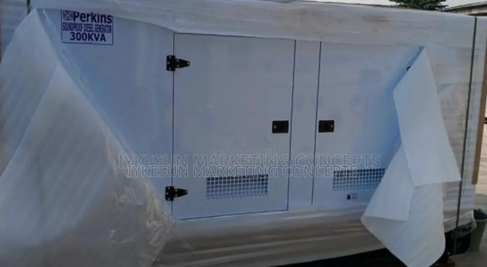 300kva Perkins Diesel Generator Soundproof