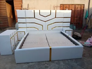 Photo - White Royal Bedframe 6x6