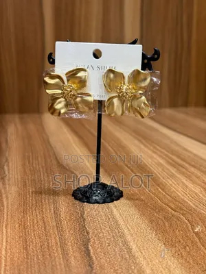 Rose Earing