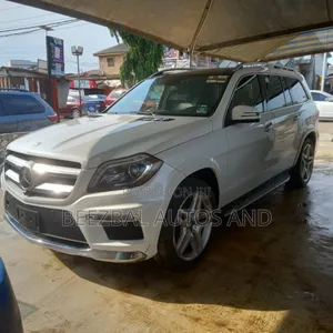 Mercedes-Benz GL-Class 550 2016 White