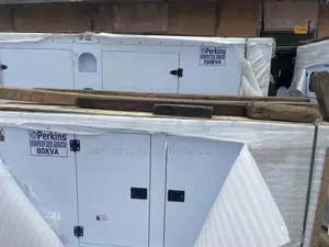 Superb England Perkins Soundproof Diesel Generator 350kva