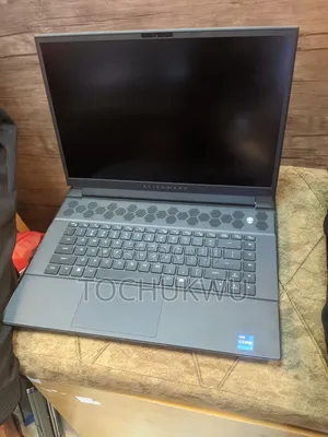 Laptop Dell Alienware M16 R2 16GB Intel Core I7 SSD 1T