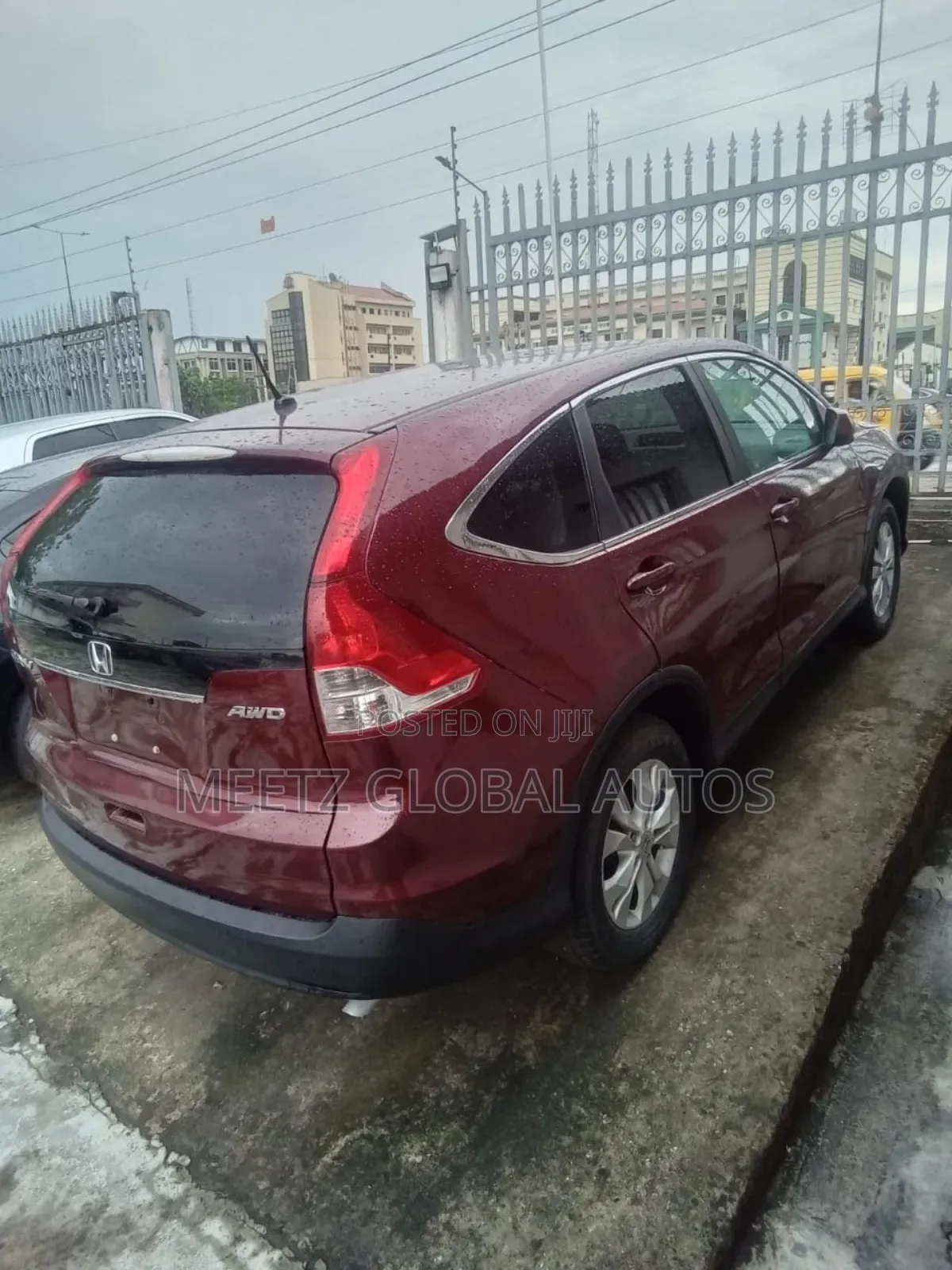 Honda CR-V 2012 Red