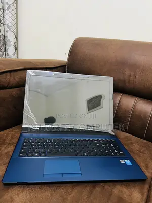 Laptop Lenovo IdeaPad 300 4GB Intel Core I3 HDD 320GB