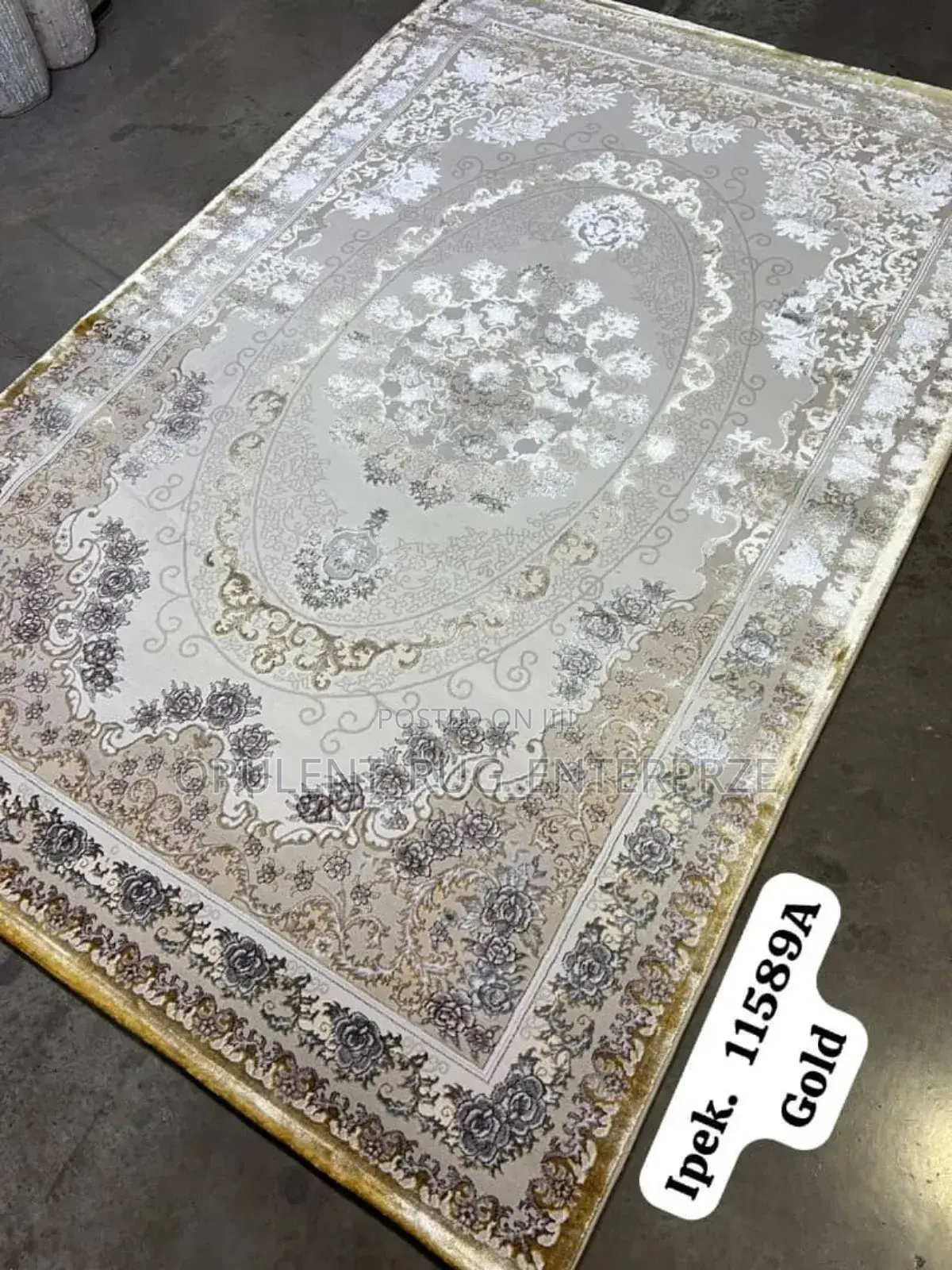 Turkish Rug (5x7ft)