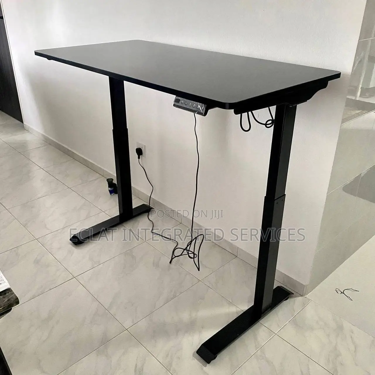 1.2m Adjustable Table Black Color