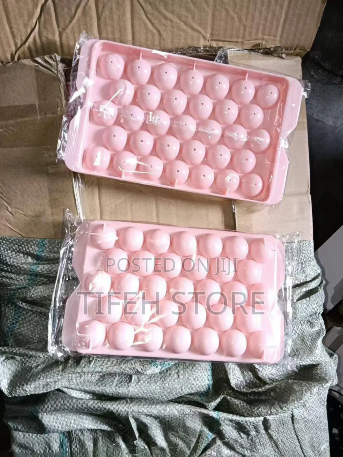 32 Grid Ice Cube Maker