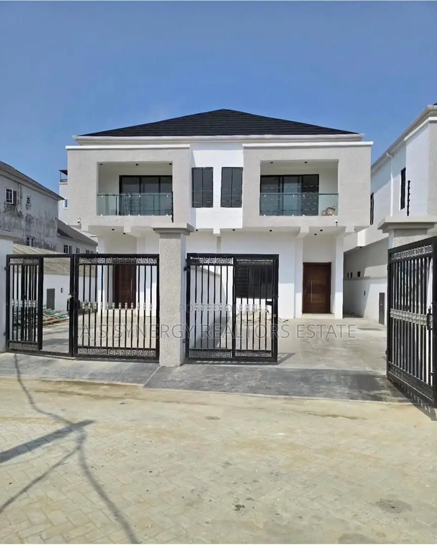 Furnished 4bdrm Duplex in Lekki for sale