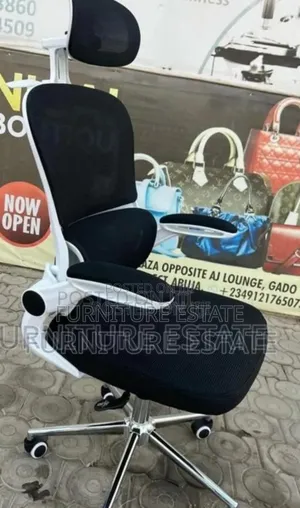 Executive Ergonomic Swivel Office Chair