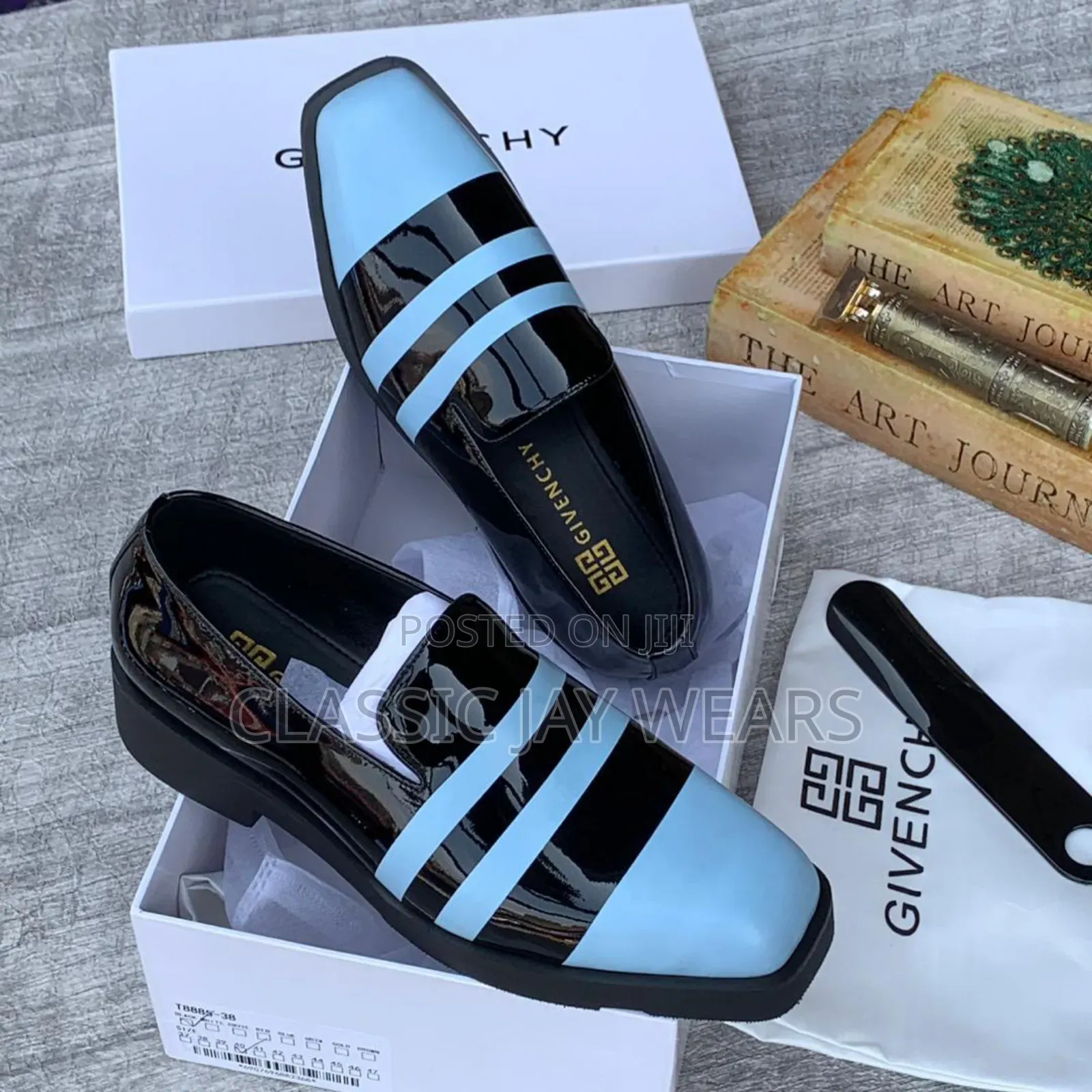 Luxury Italian Givenchy Wetlop Shoe