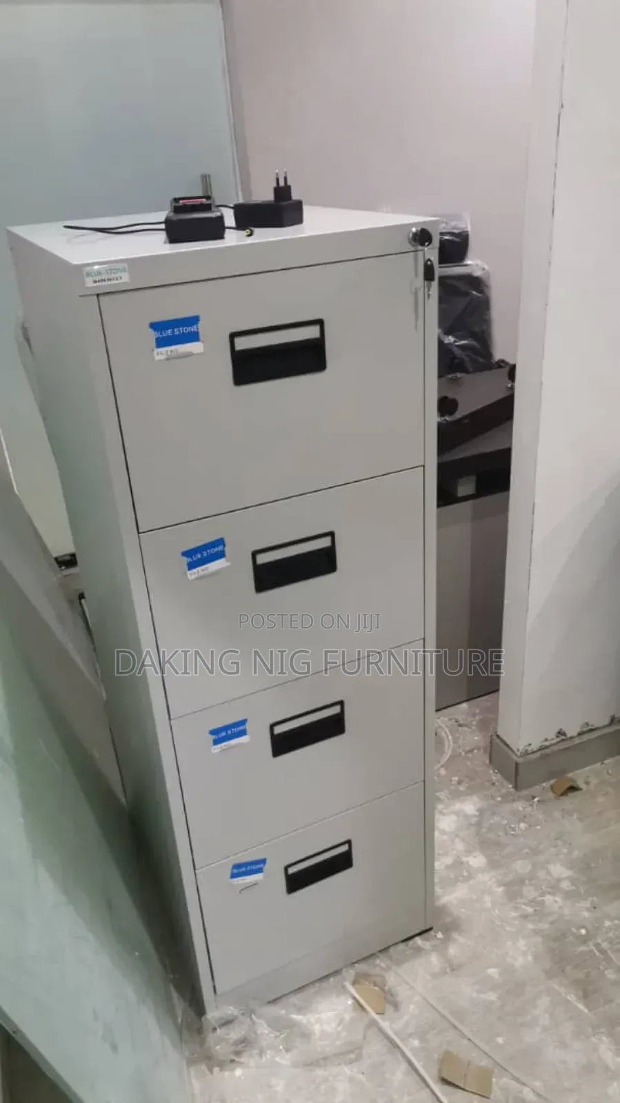4 Drawers Cabinet