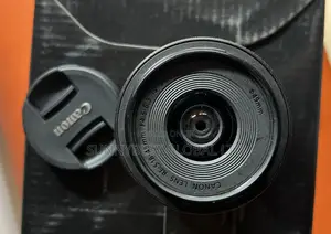 Canon Rf 18-45mm STM