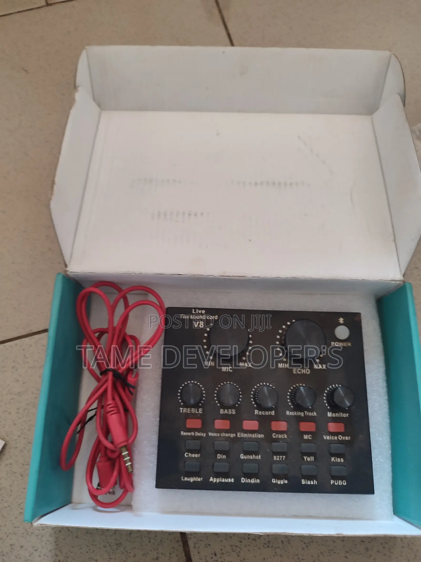 Professional V8 Live Soundcard