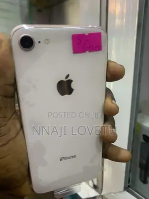 Photo - Apple iPhone 8 64 GB Rose Gold