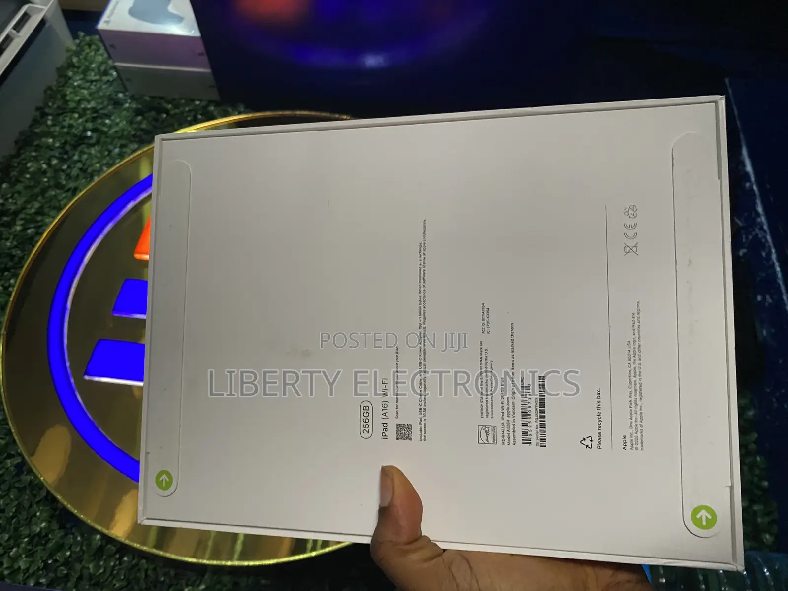 New Apple iPad (2022) 256 GB