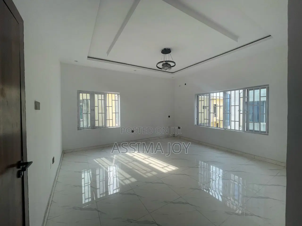 Furnished 2bdrm Maisonette in Meridian Park Estate for sale