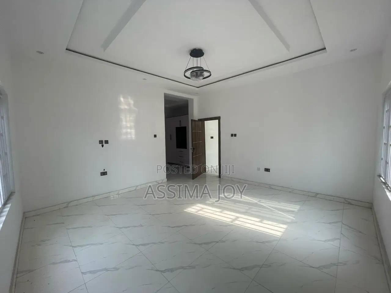 Furnished 2bdrm Maisonette in Meridian Park Estate for sale