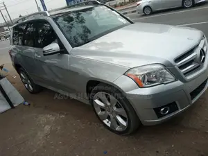 Mercedes-Benz GLK-Class 350 4MATIC 2010 Silver