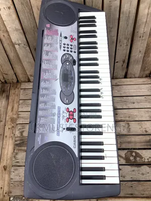 Photo - Casio Lk-35 61-Key Key-Lighting Keyboard