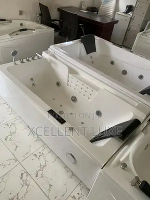 Jacuzzi Massage Bathtub With 1hp Pump (Single Person)