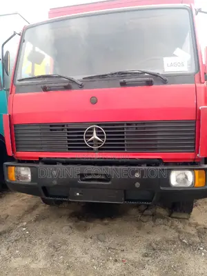 Benz Truck Container Body 814