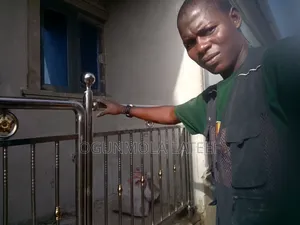 Fine Stainless Handrains