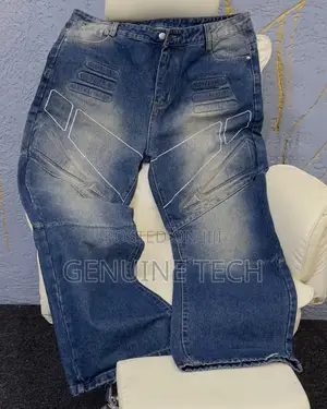 *High Quality Baggy Jeans