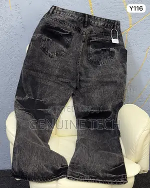 *High Quality Baggy Jeans