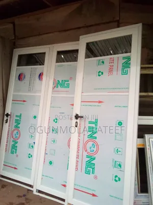 White Aluminum Door Toilet