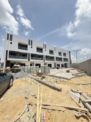 4bdrm Duplex in Lekki Phase 1 for sale