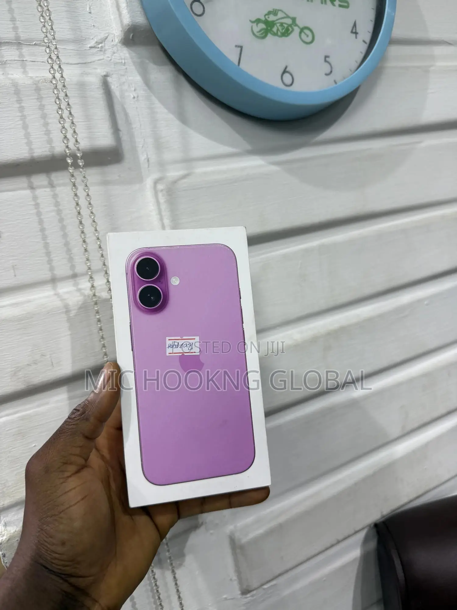 New Apple iPhone 16 128 GB Pink