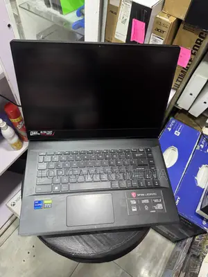 Laptop MSI GE66 Raider 16GB Intel Core i7 SSD 1T